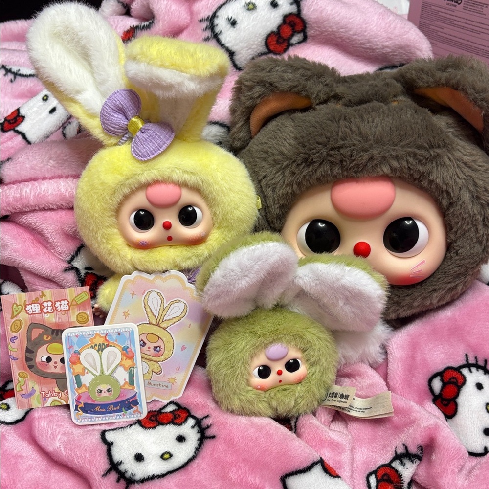Babythree set full body/head/pouch
With authenticity cards